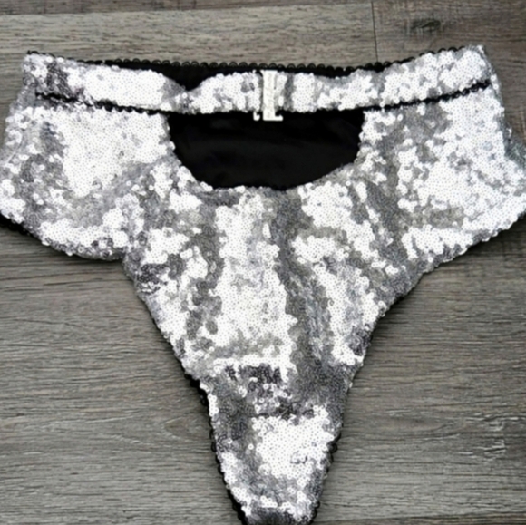 For Love‎ And Lemon Silver Sequin High Waist Panty - Picture 6 of 9